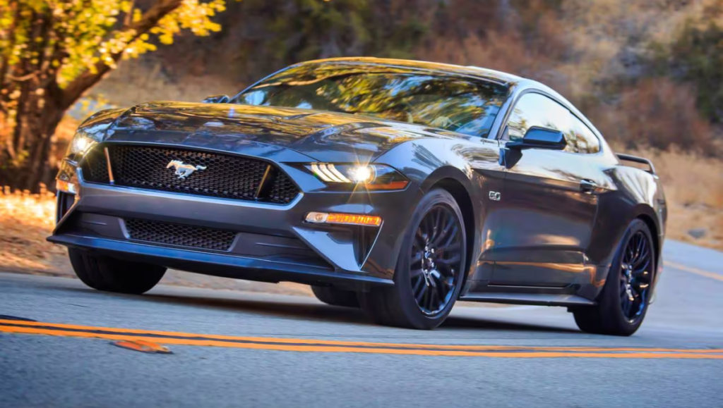 Ford Mustang-2023 :review