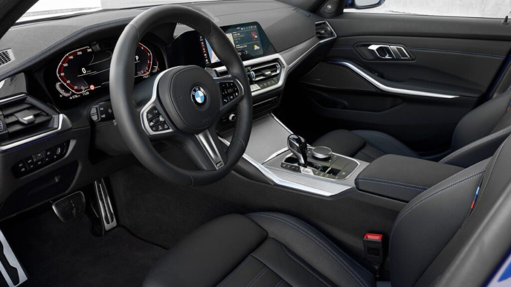 BMW 3 Series Sedan (2022)