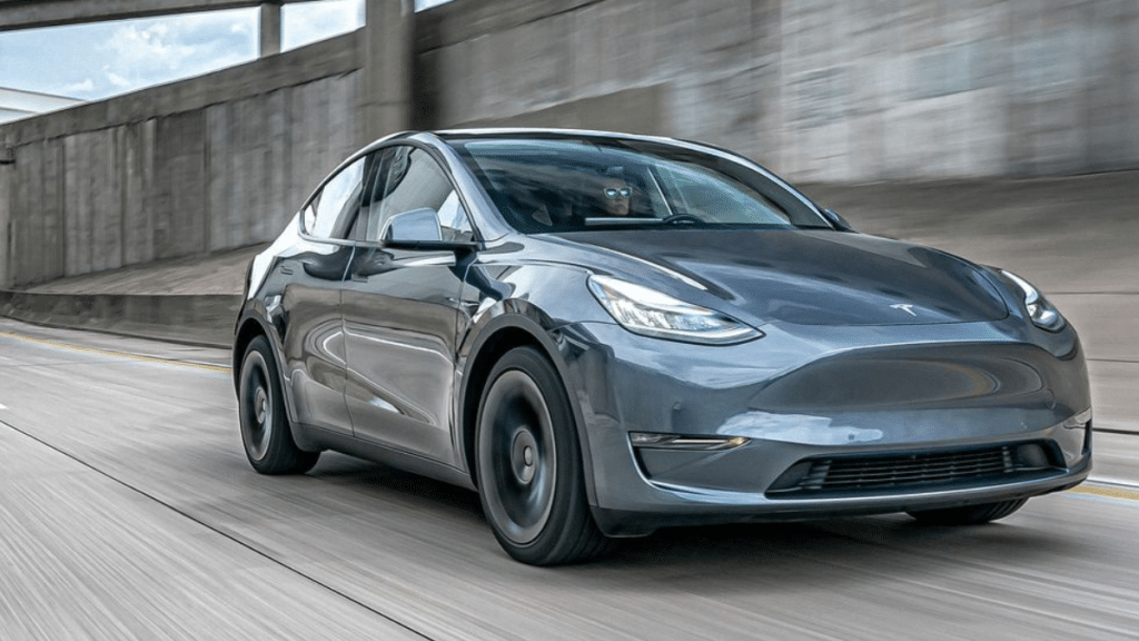 Tesla Model Y-2022 - the most popular crossover