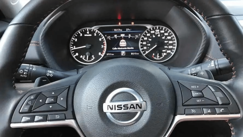 Nissan Sentra-2023: Good looks, 