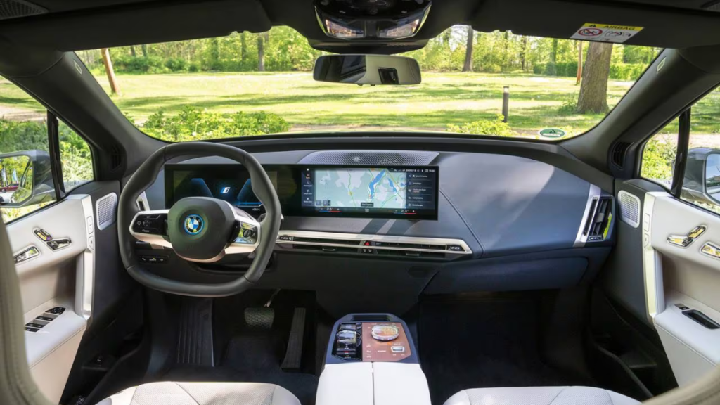 2023 BMW iX: an all-wheel drive spacecraft