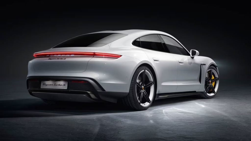 Porsche Taycan-2023:Review